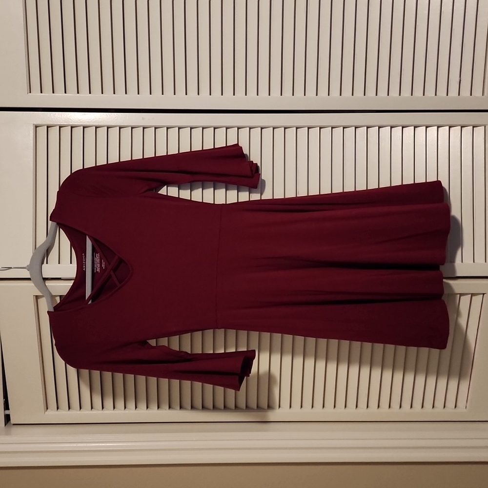 Burgundy Arizona brand dress